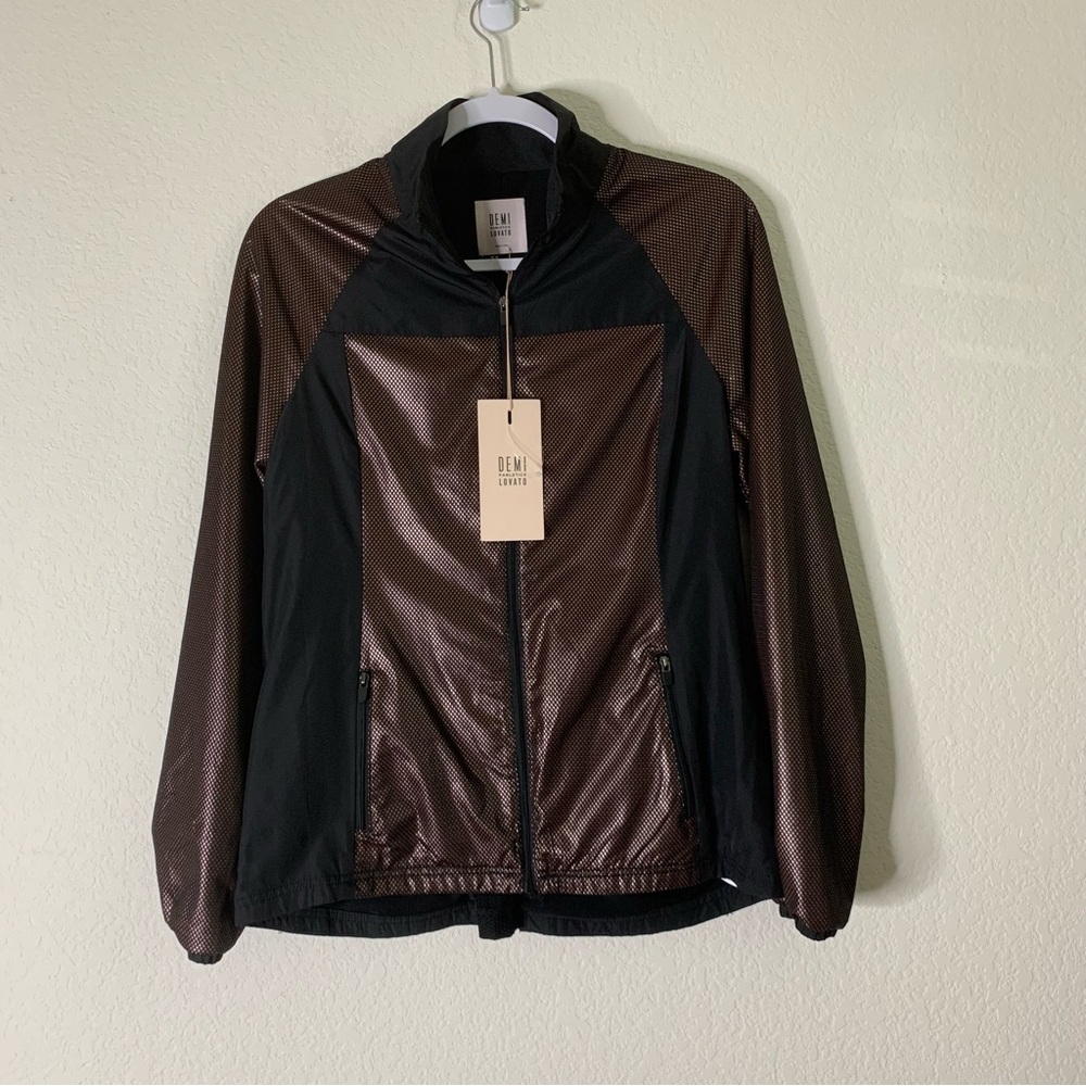 Fabletics Demi Lovato Black Gold Afina Full Zip wind breaker Jacket S NWT